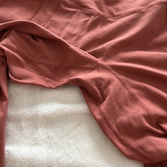 Til You Collapse Resilient Heart Shaped Leggings - Picture 5 of 5